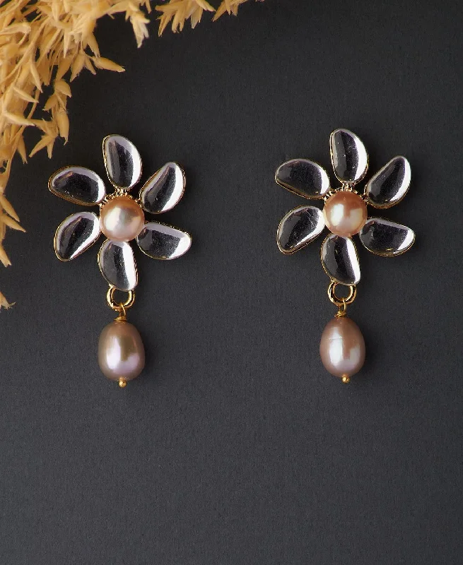 women luxurious diamond earrings -Fashionable Floral Pearl Hanging Earring