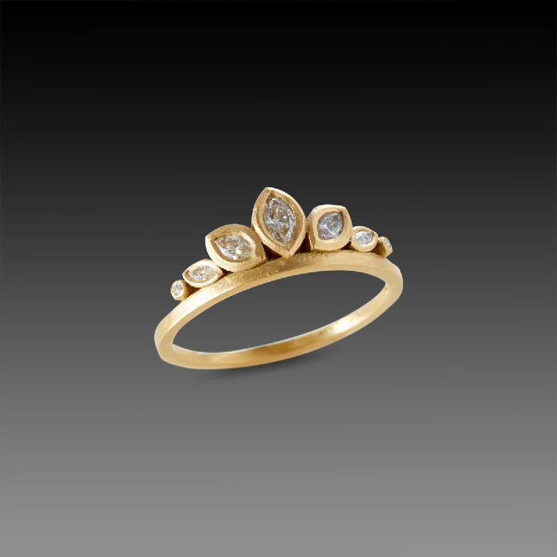 women luxury rings -Full Lotus Diamond Band