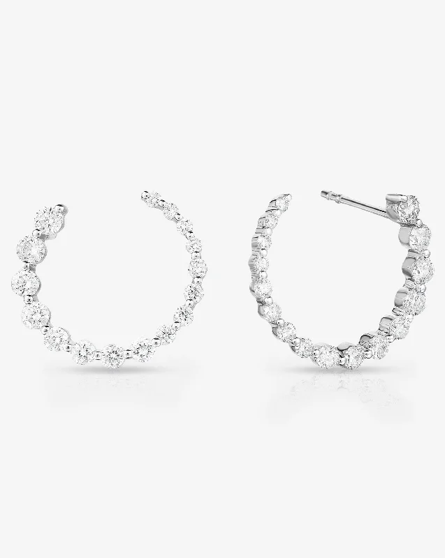 women fashion earrings -Graduated Single Prong Diamond Circle Studs