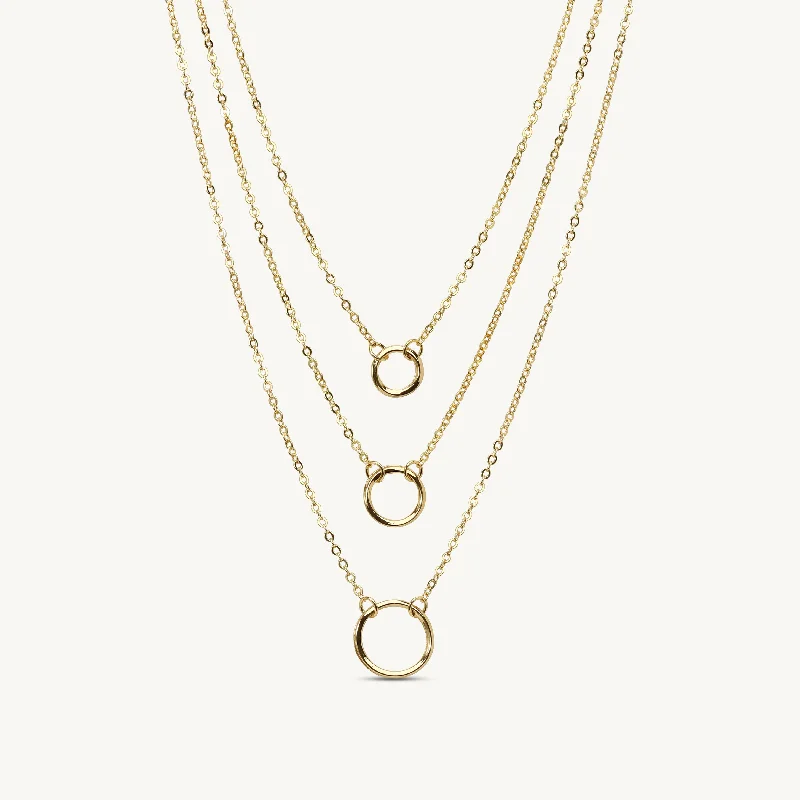 women twisted chain necklaces -Marisa Circle Necklace